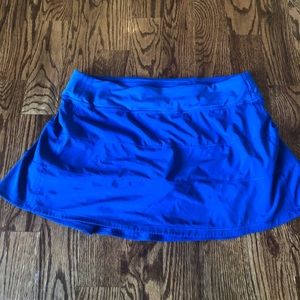 Lululemon pace rival skirt